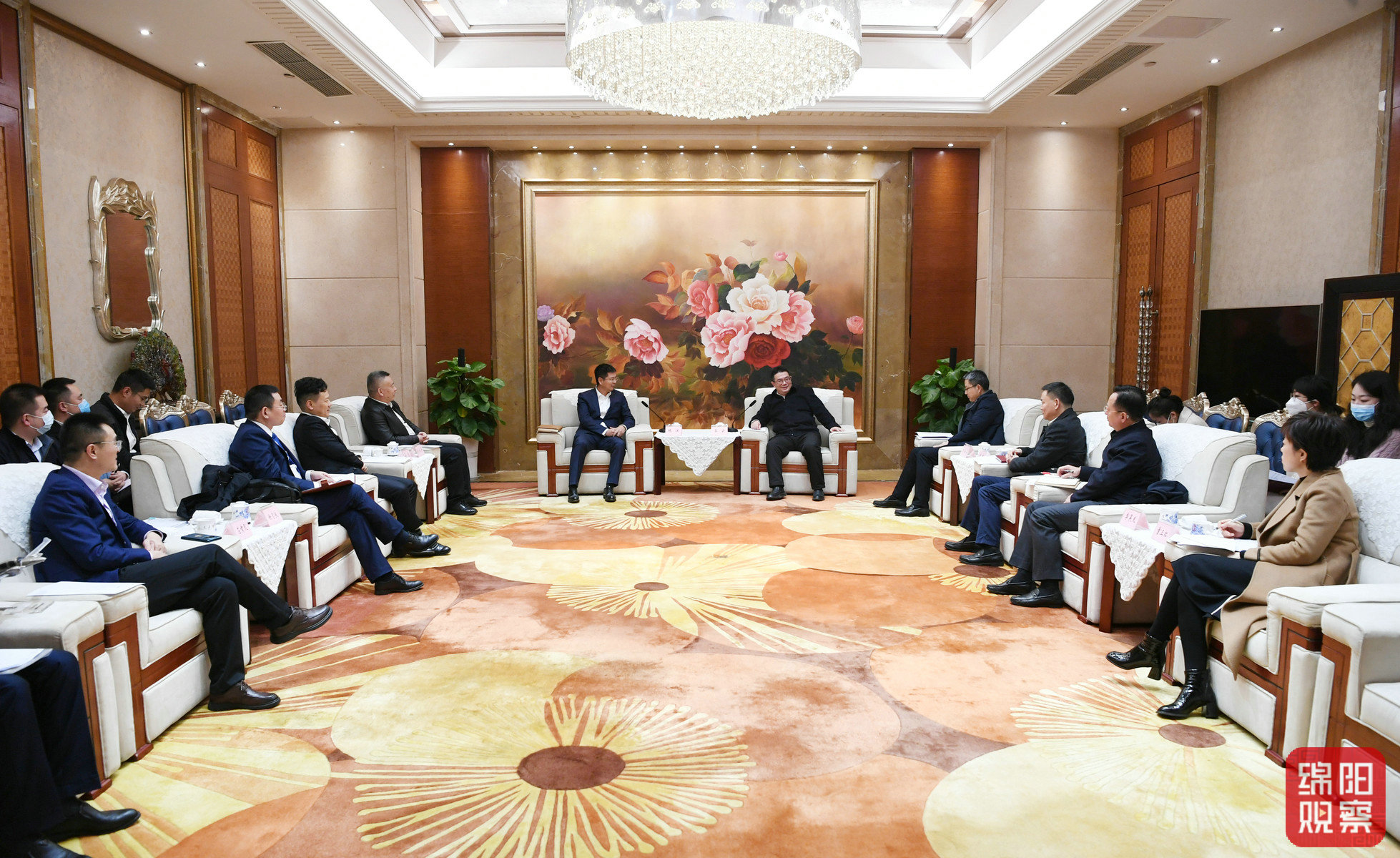2022年12月7日，李云會見萬豐奧特集團(tuán)董事長陳濱一行6  張莉 攝.jpg